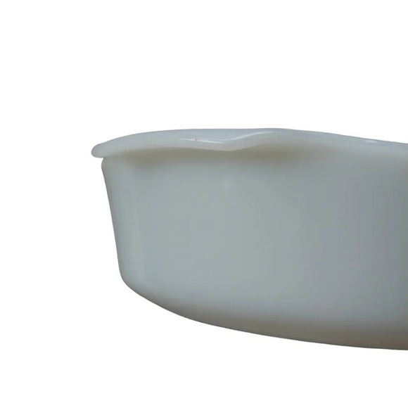 Anchor Hocking Milk Glass Casserole Dish Fruit Theme 1.5 Quart  Round - Picture 4 of 9